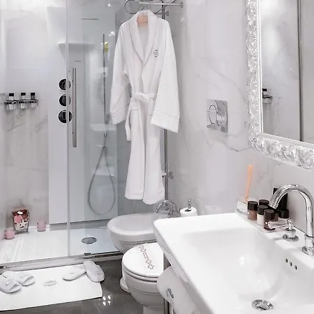 Piazza Di Spagna De Charme بيت ضيافة 4*