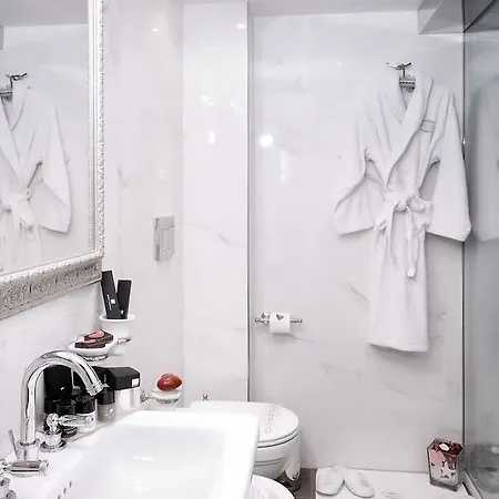 Piazza Di Spagna De Charme بيت ضيافة