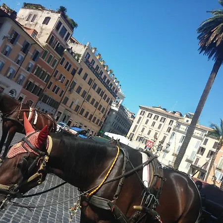Konukevi Piazza Di Spagna De Charme Roma