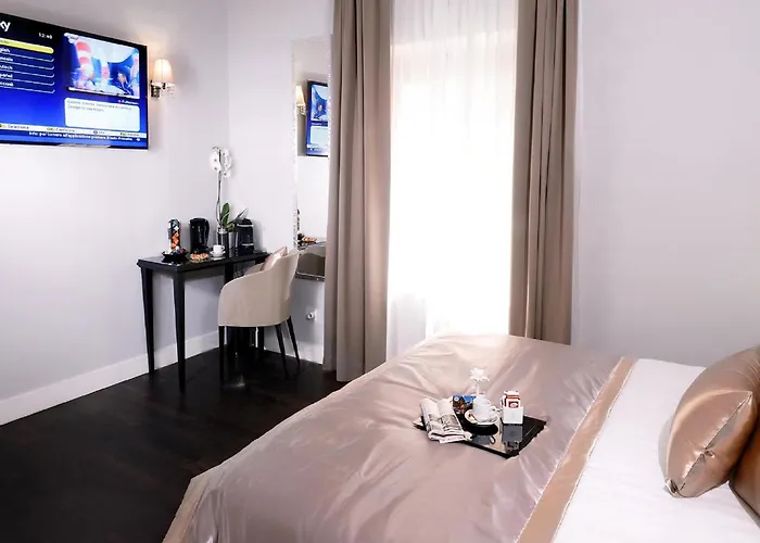 Piazza Di Spagna De Charme 4* Rzym