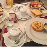 Piazza Di Spagna De Charme 4*