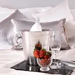 Piazza Di Spagna De Charme Affittacamere 4*