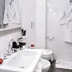 Gasthof Piazza Di Spagna De Charme 4*
