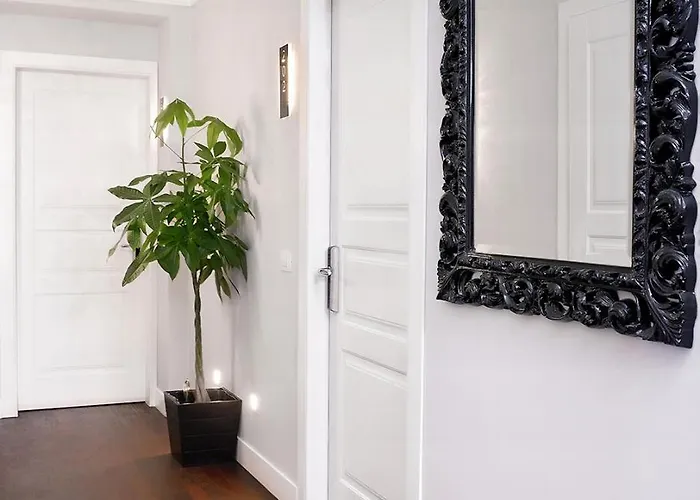 Piazza Di Spagna De Charme Πανσιόν